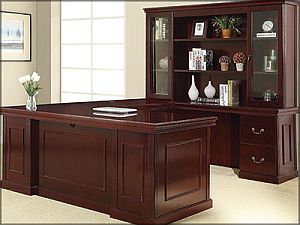Jefferson Traditional Wood Veneer Desk